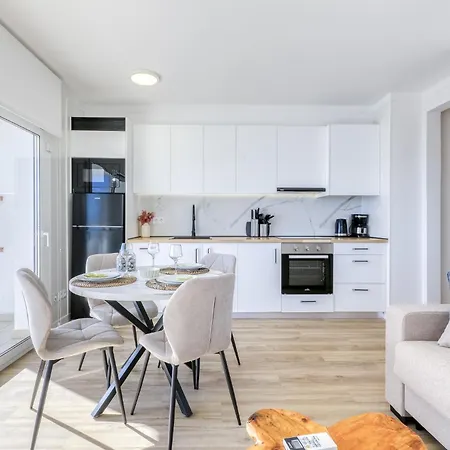 Apartment Exclusive Frontline Promocanyell - Immo Barneda *